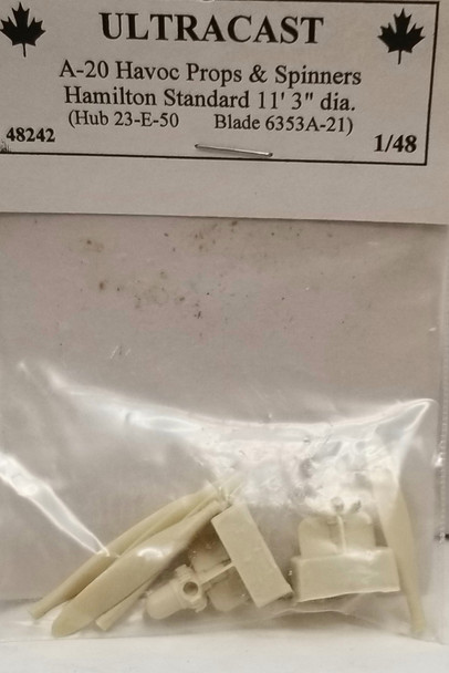 RESALE SHOP - Ultracast A-20 Havoc Props & Spinners Hamilton Standard 11' 3" D 1/48 Hub23-E-50