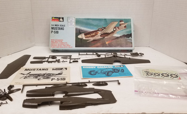 RESALE SHOP - Monogram 1/4 Scale Mustang P-51B PA136-10 RESALE SHOP - Monogram 1/4 Scale Mustang P-51B PA136-10