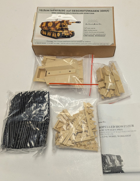 RESALE SHOP - 1/35 Vintage Resin Kit On Track 10.5cm leFH18(SF) auf GESCHUTZWAGEN 39H(f)
