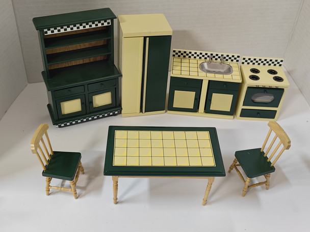 RESALE SHOP - Melissa & Doug 1:12 Dollhouse Wooden Kitchen Retro Furniture Set