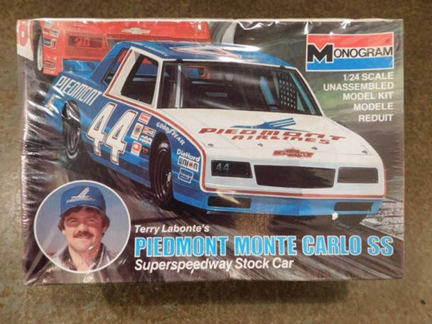 RESALE SHOP - Orig. 1984 Monogram Kit 2299 1:24 Terry Labonte's PIEDMONT MONTE CARLO SS SEALED