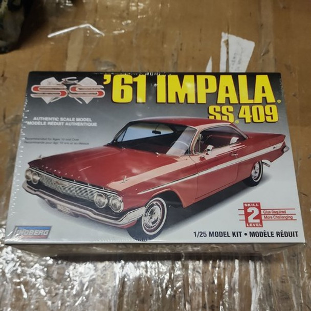 RESALE SHOP - Lindberg '61 IMPALA SS 409 1/25 Scale Model Kit 1996