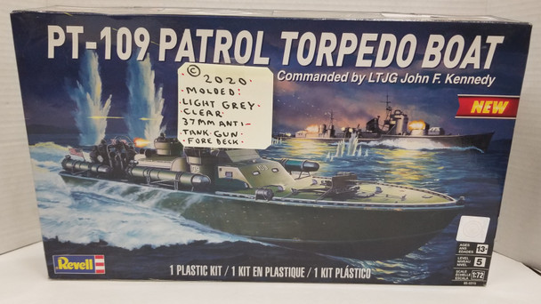 RESALE SHOP - Revell 1/72 PT-109 Patrol Torpedo Boat 85-0319