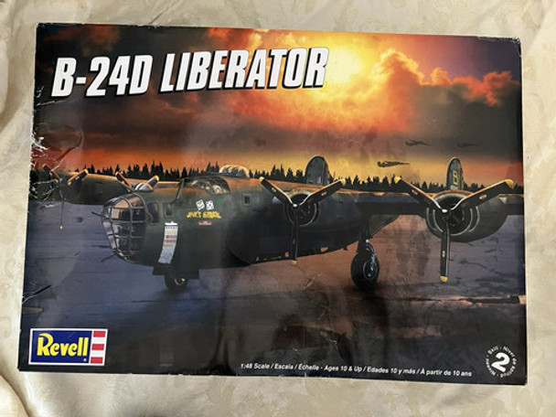 RESALE SHOP - Revell RMX5625 1:48 B-24D Liberator Military Airplane