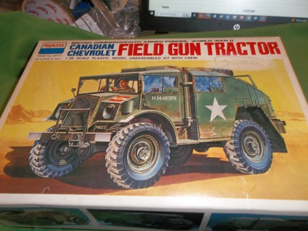 RESALE SHOP - PEERLESS 1/35 CANADIAN CHEVROLET FIELD GUN TRACTOR