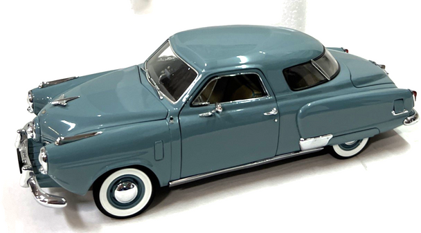 RESALE SHOP - Danbury Mint 1:24 1951 Studebaker Commander Coupe Ltd Ed - L/N