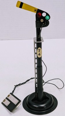 RESALE SHOP - Marx Railroad Semiphore Signal w/ Track Connector - Preowned