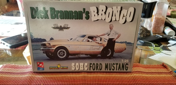 RESALE SHOP - AMT #21572 Dick Brannan's Bronco SOHC Ford Mustang 1/25