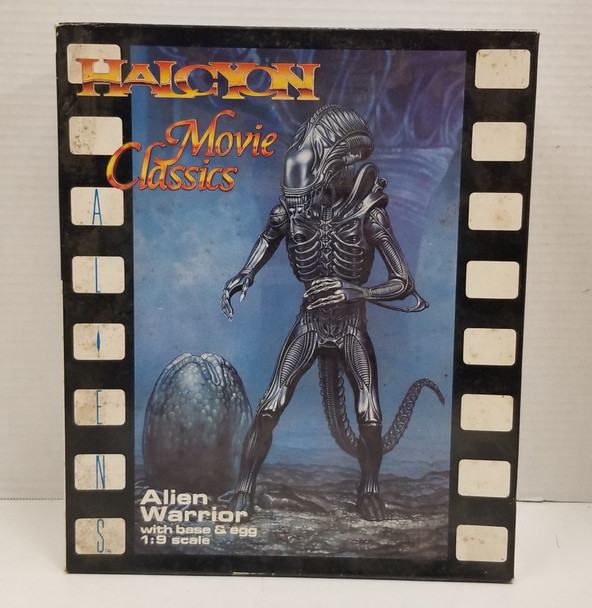 RESALE SHOP - Halcyon 1/9 Movie Classics Alien Warrior with base & egg #4