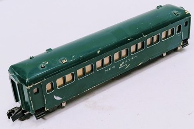 RESALE SHOP - American Flyer Green New Haven Passenger Coach - Preowned