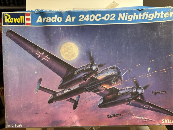 RESALE SHOP - REVELL ARADO AR 240C-02 NIGHTFIGHTER #4824 1/72
