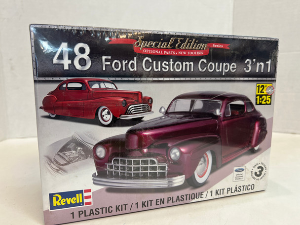 RESALE SHOP - REVELL SPECIAL EDITION '48 FORD CUSTOM COUPE 3 'n 1 MODEL KIT FACTORY SEALED