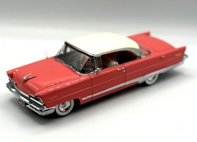 RESALE SHOP - Danbury Mint 1956 Lincoln Premiere Coupe(Coral/Starmist Wht) 1:24 DieCast Model