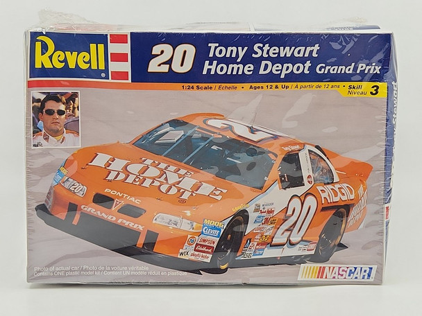 RESALE SHOP - Revell NASCAR Tony Stewart #20 1:24 Home Depot Grand Prix Model Car Kit c1999