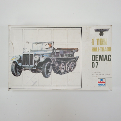 RESALE SHOP - ESCI WWII German 1 Ton Half Track Demag D7 1:35 Military Model Kit c1983 - TERO-ESCI-5007-U8111
