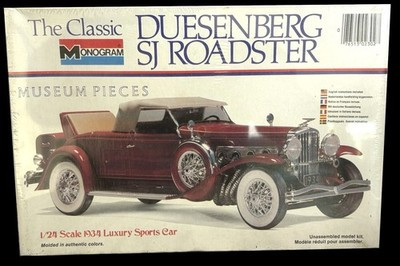 RESALE SHOP - Monogram The Classic 1934 Duesenberg SJ Roadster 1:24 Model Car Kit c1979 Sealed - TERO-MGM-2302-U8071