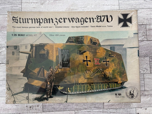 RESALE SHOP - Tauro Model Italy Sturmpanzerwagen A7V Tank 1:35 Model Kit c1980 RARE - TERO-TM-101-U8146
