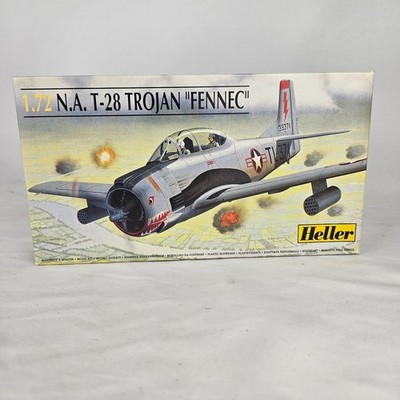RESALE SHOP - Heller NA T-28 Trojan Fennec 1/72 Scale Plastic Model Airplane Kit c1993 - PAER-HLR80279-U7996