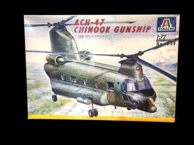 RESALE SHOP - Italeri ACH-47 Chinook Gunship Helicopter 1:72 Scale Model Kit c1995 - - PAER-ITA-054-U7898