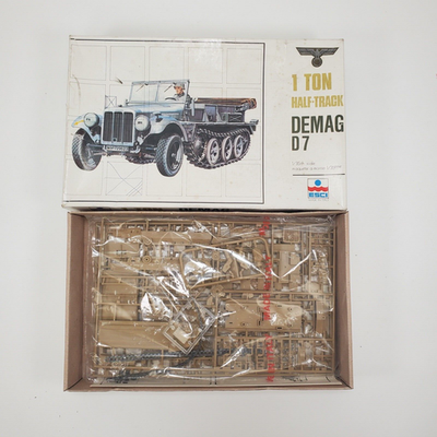 RESALE SHOP - ESCI WWII German 1 Ton Half Track Demag D7 1:35 Model Kit c1980 Sealed-READ - TERO-ESCI5007-U7890