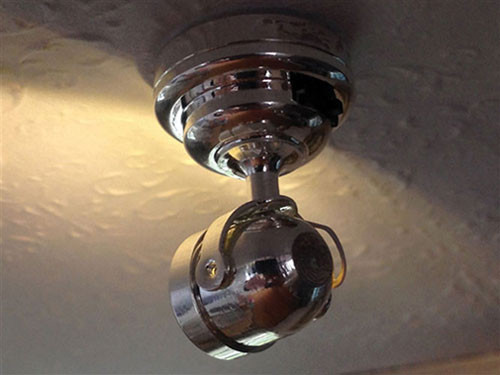 OakridgeStores.com | Miniature House - LED Battery Pewter Spot Light with Wand - 1:12 Scale Dollhouse Miniature Light - 59110 783970591104