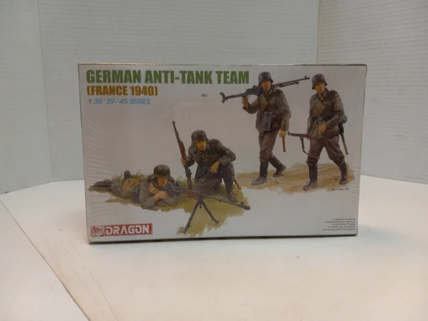 RESALE SHOP - Dragon 1/35 German Anti Tank Team Figure Set (France 1940) NEW SEALED - JIMI-6196-NS5736