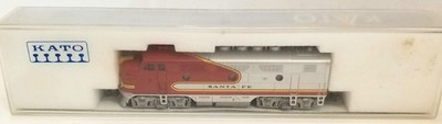 RESALE SHOP - KATO N Scale #176-051 F3-A Phase 1 AT & Santa Fe - SHGU-176-051-NOB5342