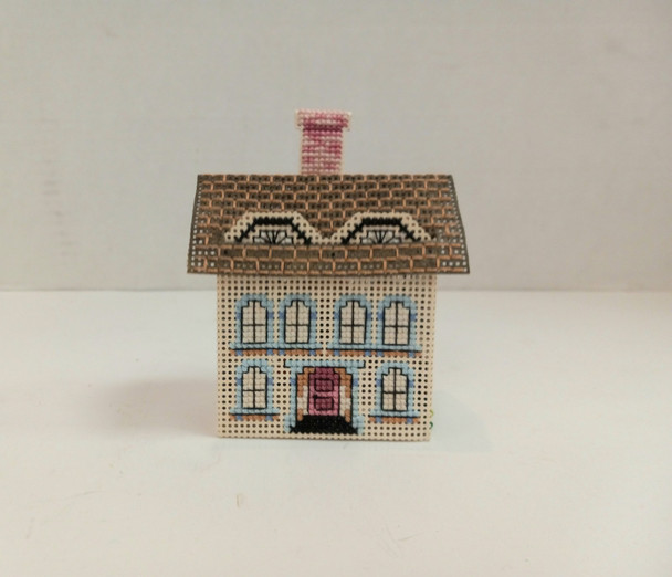 RESALE SHOP - VTG Handmade White Home Minature House - no scale - BABE-WHITEHOME-NS5978