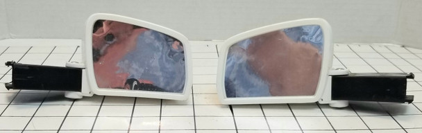 RESALE SHOP - Unbranded Set Of 2 White Mirrors for Childs Electric Ride- on Vehicle - STORE-MIRRORSET2-U5826