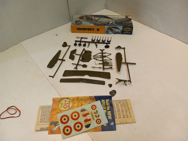 RESALE SHOP - Vintage 1956 Aurora WWI French Nieuport II 1/4" Model Aircraft Kit MINT!!!! NOB - BOBR-101-100-NOB6206