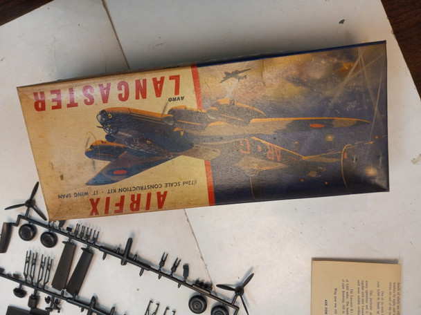 RESALE SHOP - Vtg Airfix Avro Lancaster B1 581 1/72 scale FS Model Kit No 1418 NOB - BOBR-1418-NOB6258