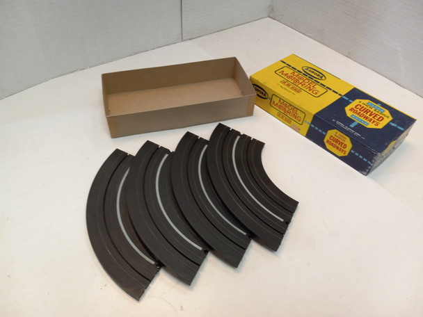 RESALE SHOP - 1960 Aurora 6� Radius Curved Track Model Motoring Ho Scale 4 Pcs. With Box - BOBR-1518-NOB6982