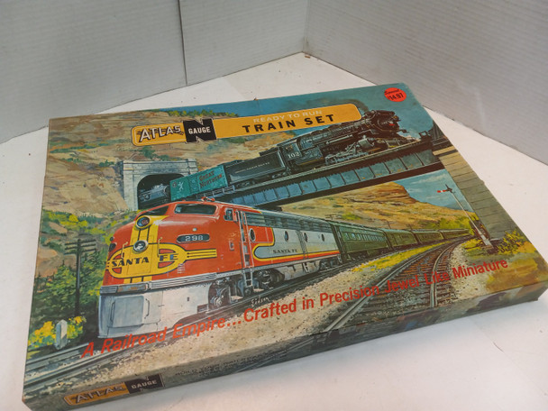 RESALE SHOP - Atlas N-Gauge Ready to Run Train Set 2001-1498 Santa Fe Untested No TRANSFORMER - BOBR-2132-644-U6898