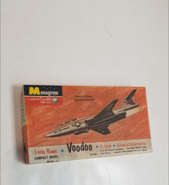 RESALE SHOP - Monogram Voodoo F-101B Interceptor #P401-49 Scale Unknown - BOBR-P401-49-NOB6947