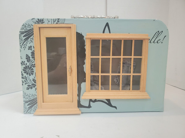 RESALE SHOP - VTG 1:12 Dollhouse Shadow Box in a Storage Box with a Clip - BOST-SHADOWBOX-NS6835
