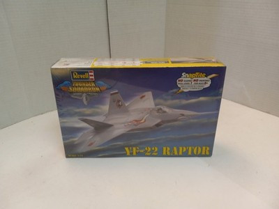 RESALE SHOP - Lot Of 12 Revell Thunder Squadron F-22 Raptor SnapKits- Great For Groups!!!! - PAER-SNAP12-NS6826