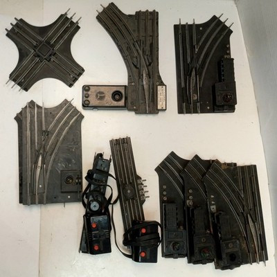 RESALE SHOP - Lot of 10 Various Lionel Track Switches/Accesories - STORE-TRCK10LOT-U6786