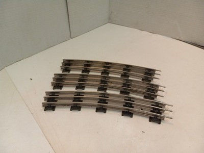 RESALE SHOP - Lionel Lot Of 3 Curved Track Pieces, Pre-Owned - WINO-TR2-U6103