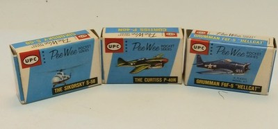 RESALE SHOP - Lot of 3 UPC 1:205 PeeWee Pocket Series F6F-5, P-40N, & S-58 - BOBR-19-NOB7210