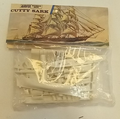 RESALE SHOP - VTG 1:750 Airfix Cutty Sark Early Production Bagged - BOBR-68-NS7191