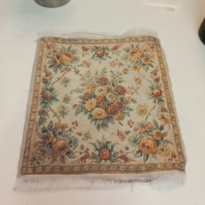 RESALE SHOP - Sam's World Gouldenlabel Large Square 8" x 8" Flower Medallion Rug (W) - SAM-LS001-NS7317
