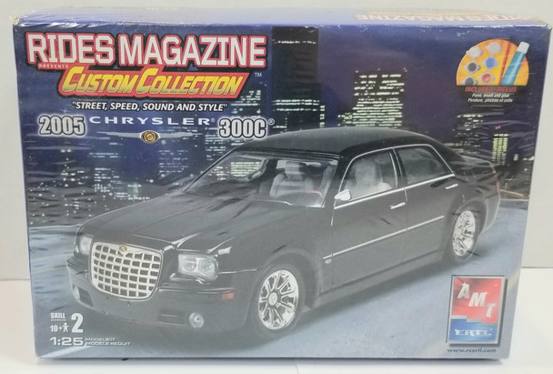 OakridgeStores.com | RESALE SHOP - AMT/ERTL #38522 2005 Chrysler 300C 1:25 Rides Magazine Custom Collection - BREV-38522-NS8000