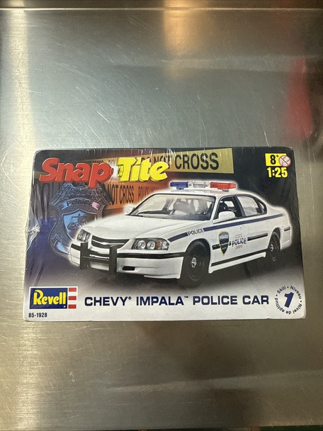 OakridgeStores.com | RESALE SHOP - Revell 1:25 Chevy Impala Police Car 1:25 #85-1928 - BREV-85-1928-NS8148 CNSG031445019289