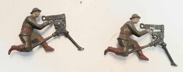 OakridgeStores.com | RESALE SHOP - Set of 2 Unbranded Kneeling WW1 Lead Figurines - LRBR-2KNEELING-U7630