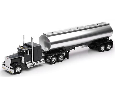 OakridgeStores.com | NewRay - 1/32 - Peterbilt Custom 379 Semi Truck w/ Oil Tanker (Chrome) - Diecast Model Truck - SS-14323A 093577143232