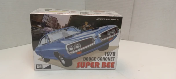OakridgeStores.com | RESALE SHOP - MPC 1970 Dodge Coronet Super Bee Model Kit Open Box Complete Unbuilt 2009 - BREV-703-NOB7940