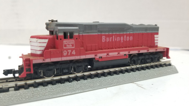 OakridgeStores.com | RESALE SHOP - Arnold Rapido Frisco N Scale GP30 Burlington 974 - PAER-974-U7772