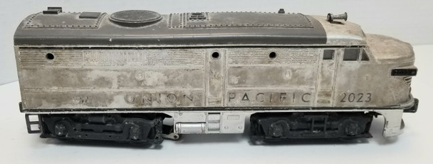 OakridgeStores.com | RESALE SHOP - Lionel postwar O gauge #2023 Union Pacific ALCO diesel locomotive Does not Work - SCTO-2023PARTS-U7632