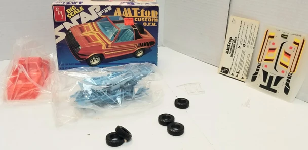 OakridgeStores.com | RESALE SHOP - AMT Big Scale Snap Fit AMT-TOP Custom ORV #2715 1/25 - BREV-2715-NOB8509