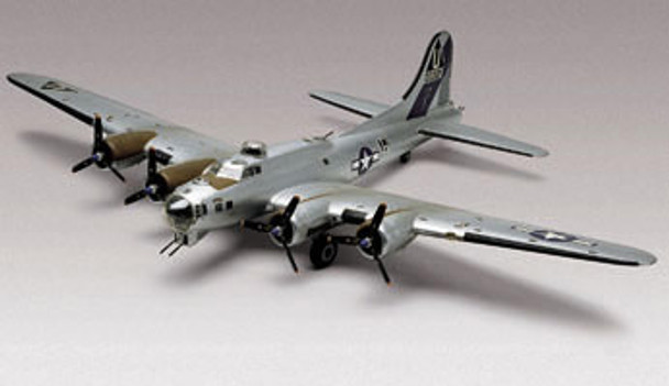 REVELL - B17-G Flying Fortress 1/48 Scale Plastic Model Kit (5600) 076513056001
